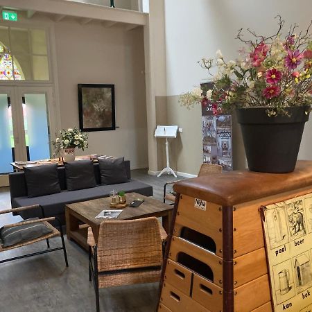 Bed & Breakfast De Oale School 拉斯罗普 外观 照片